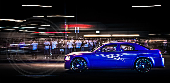 Cruisin-Van-Nuys-Chrysler300-_MG_2295